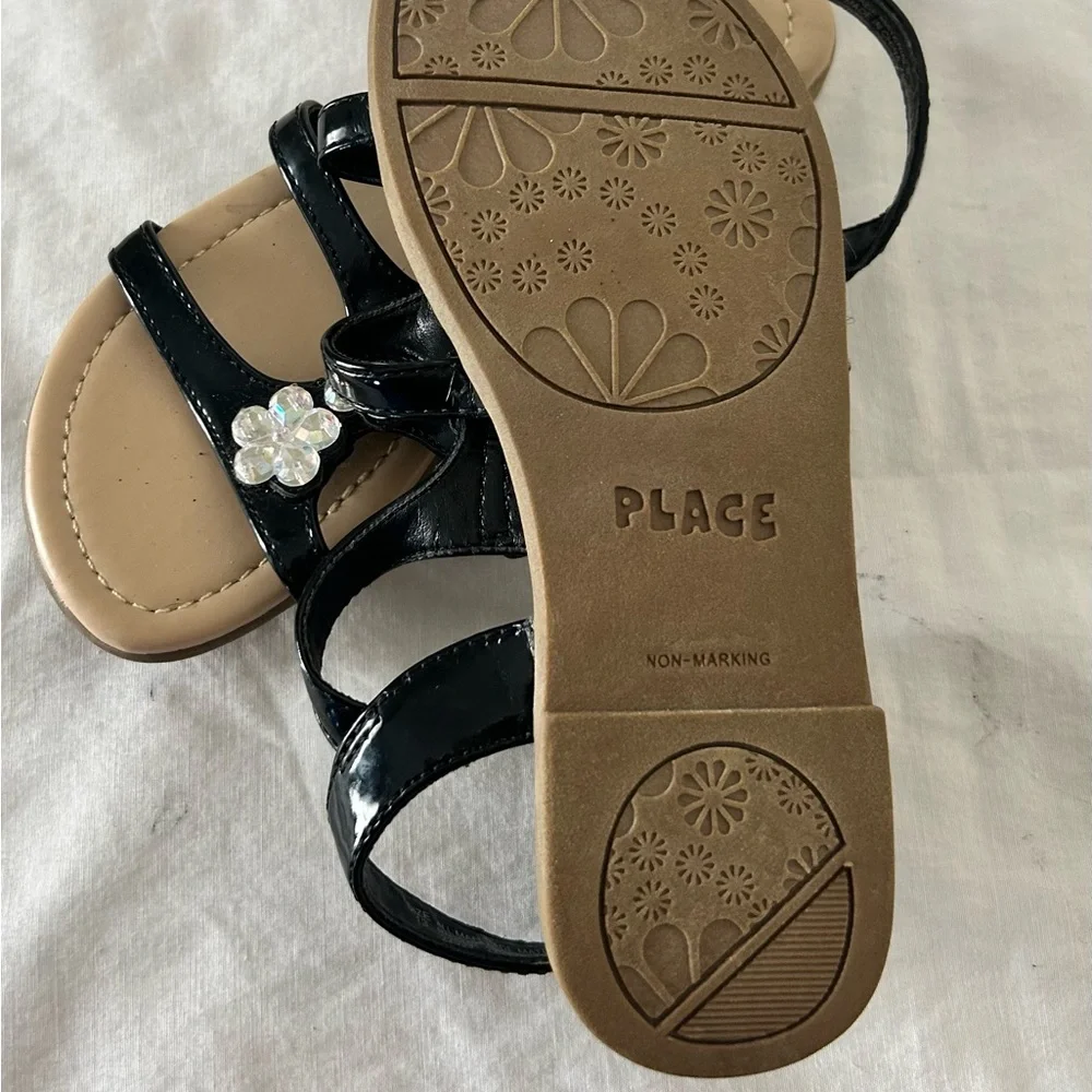The Children’s Place Girls Floral Rhinestone T-Strap Sandals Size 13/NWOT